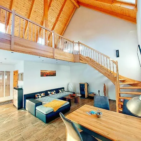 Daire Britta Kietzmann Feldberger Seenlandschaft